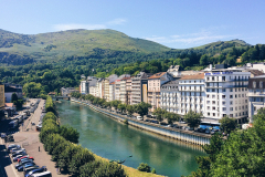 lourdes2