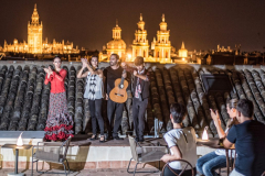 villapanes-terraza-noche-sevilla